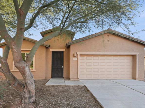 1176 E Madera Grove Ln