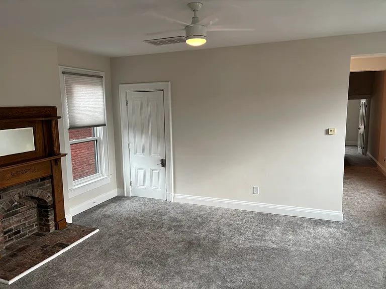 440 Hopkins St #3 — Photo 2
