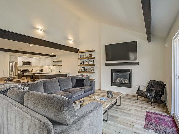 4th image of 550 Deer Valley Loop Unit 8