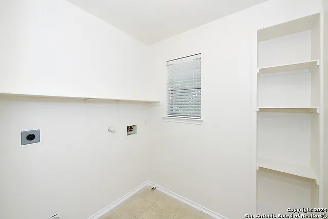 16134 Branching Oaks — Photo 12