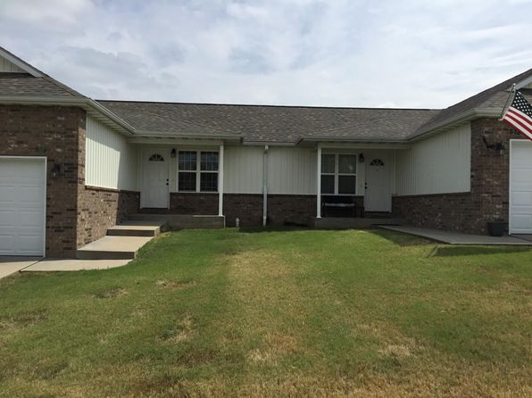 614 E Daniels