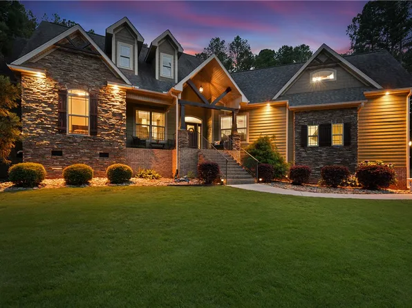 806 Gate View Ct, Seneca, SC 29672