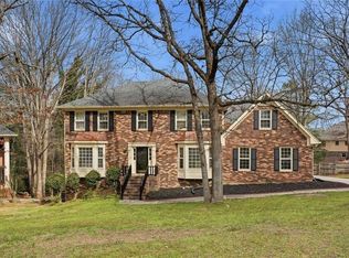 4803 Tomahawk Ct SW, Lilburn, GA 30047