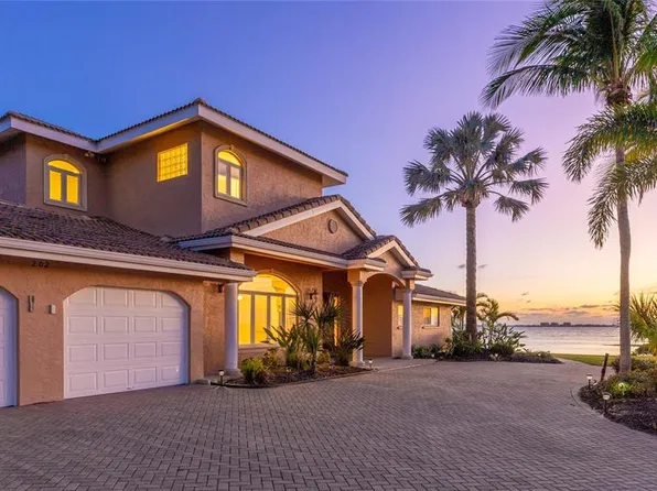 202 Gaines Ave, Sarasota, FL 34243