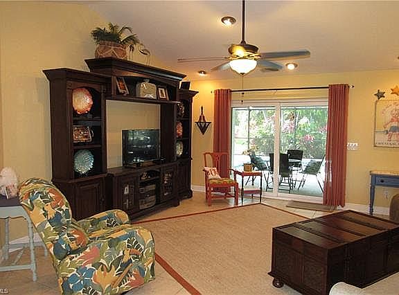 5th image of 2840 SW 33rd St