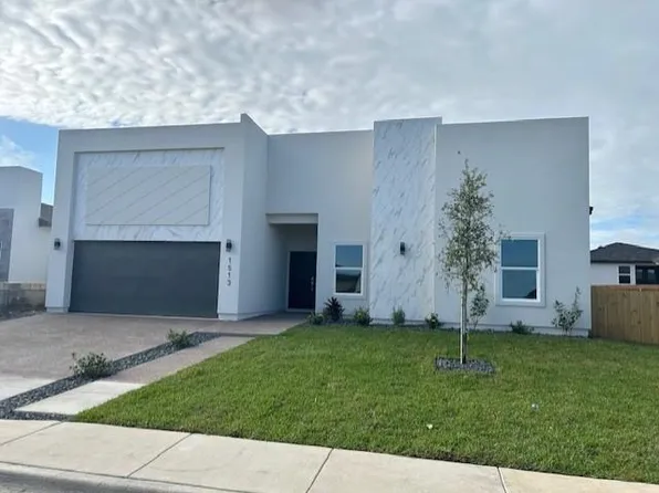 1513 Latigo Loop, Laredo, TX 78046