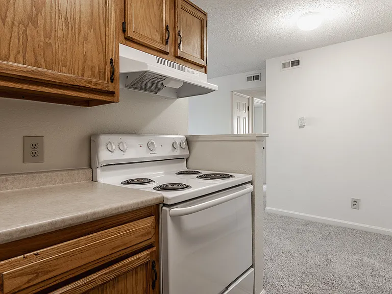 Bavarian Village Apartments — Photo 26