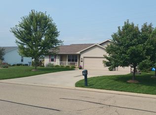 W5436 Mile Long Dr, APPLETON, WI 54915