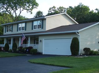 671 E Eva Cir, Springfield, OH 45504