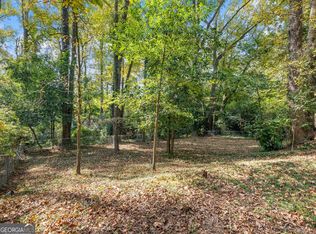 160 Riverdale Dr, Athens, GA