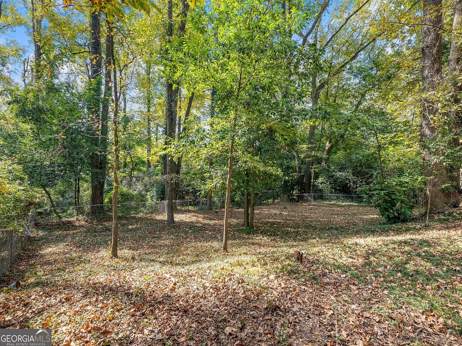 160 Riverdale Dr photo 1