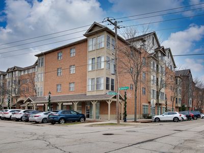 100 N Bokelman St APT 329, Roselle, IL, 60172