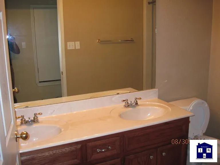 5510 Shawn Dr — Photo 36