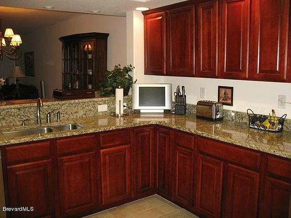 5th image of 732 Bayside Dr Unit 203