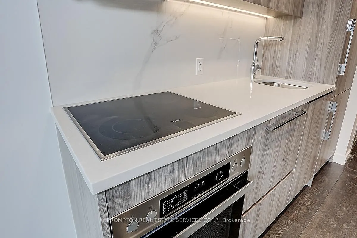 Central Condo By Concord Adex — Photo 4