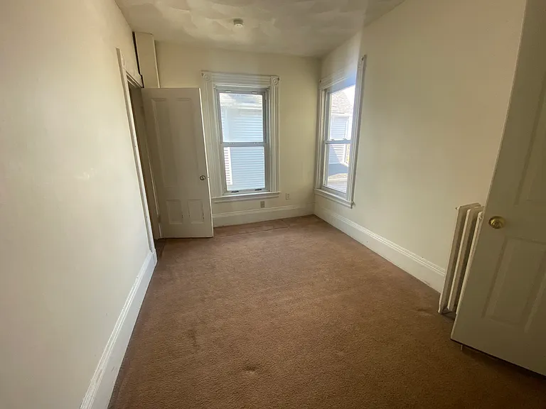 314 Ferry St #2 — Photo 4