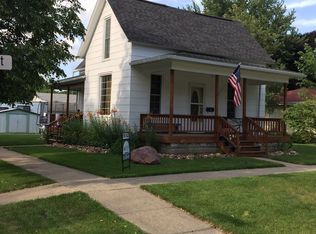 301 NE Hayes St, Greenfield, IA 50849