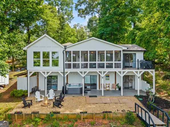 214 Sugar Cane Dr, Hartwell, GA 30643