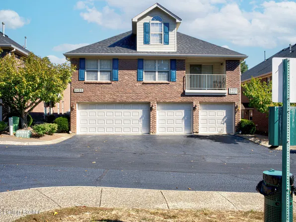 8455 Grand Trevi Dr, Louisville, KY 40228