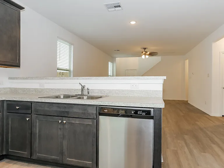 16647 Spirit St — Photo 8
