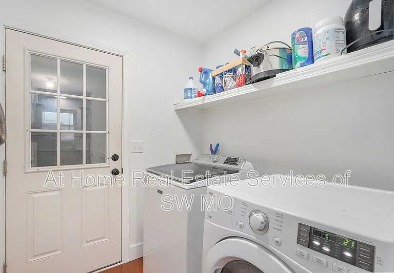 1539 W Rockwood Ct — Photo 16