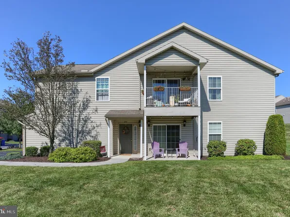 244 Osprey Ln, Hummelstown, PA 17036