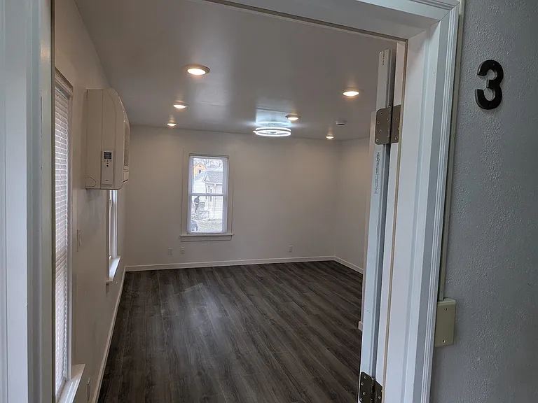 2921 Lincoln Way #3 — Photo 13