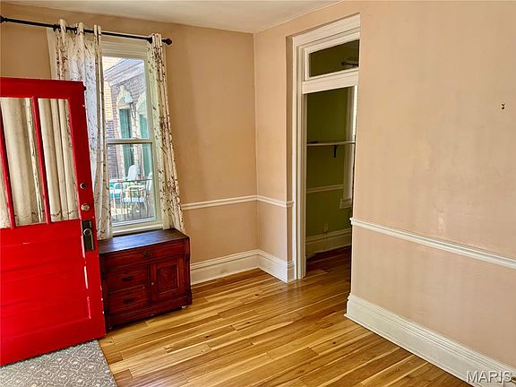 5th image of 5512 Columbia Ave