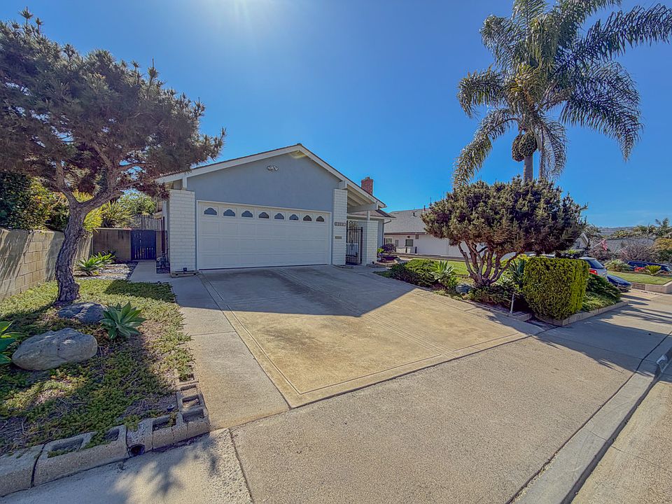 1st image of 33231 Elisa Dr