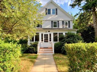 411 Linden St, Wellesley, MA 02481