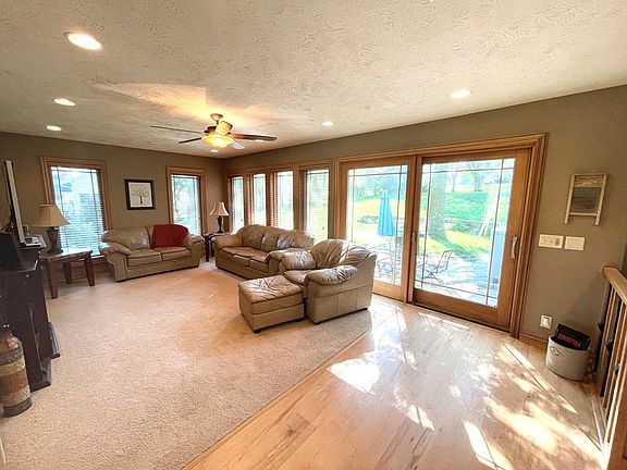 4th image of 14510 Fir Cir