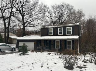 6475 Old Porter Rd, Portage, IN 46368