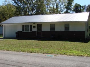 309 Cedar St, Paris, TN 38242