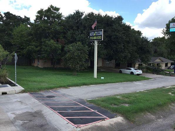 11724 N Interstate Highway 35