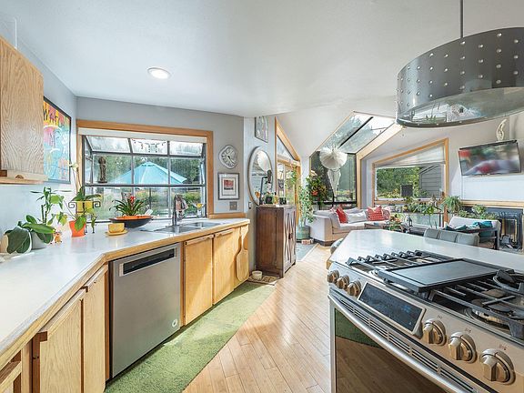 5th image of 1435 W Silver Meadows Dr #48