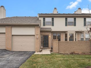 38425 Darbyshire, Farmington, MI 48331