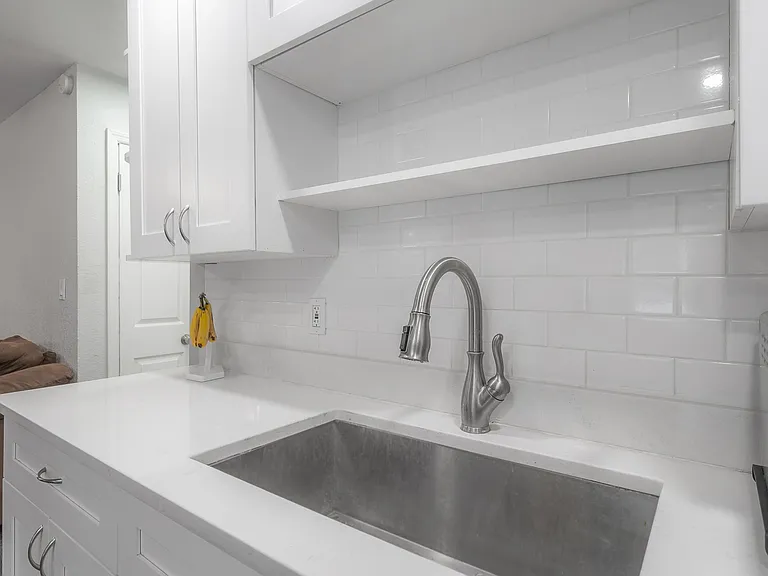 1428 E Mohawk Ave — Photo 11