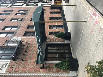 Rented by Upward NYC