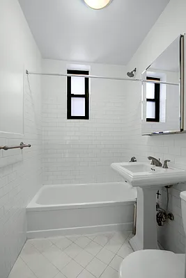 Rented by Stonehenge NYC LLC | media 10