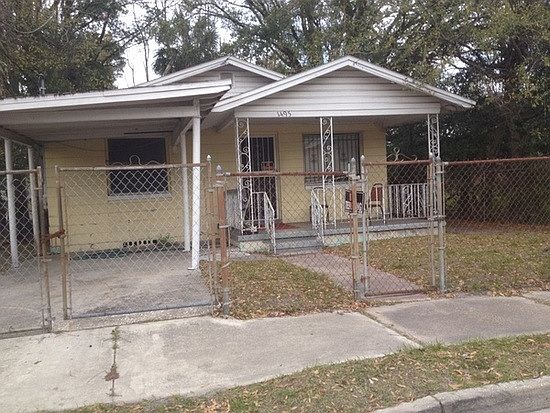 1st image of 1495 Logan St