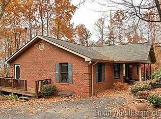 109 Stonecrest Dr, Asheville, NC 28803