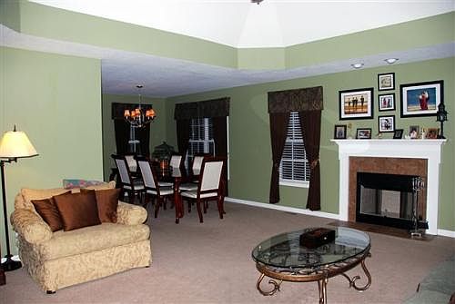 5th image of 1053 Glenhurst Way