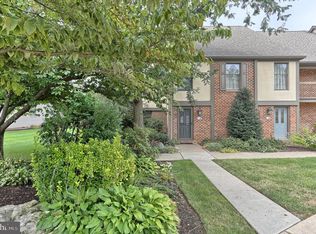 2 Amberley Way, Lititz, PA 17543