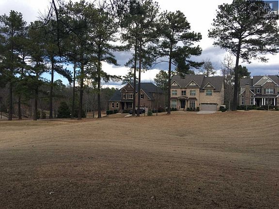 2nd image of 215 High Pointe Dr