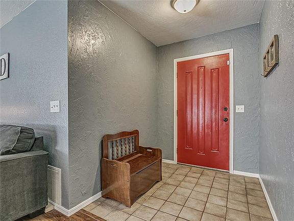 3rd image of 12300 Rockgate Dr