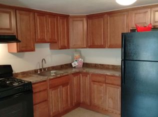 404 Warner Brook Dr APT 9403, Warwick, RI 02889