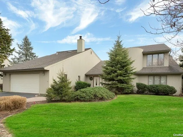 99 Percy Williams Drive, East Islip, NY 11730