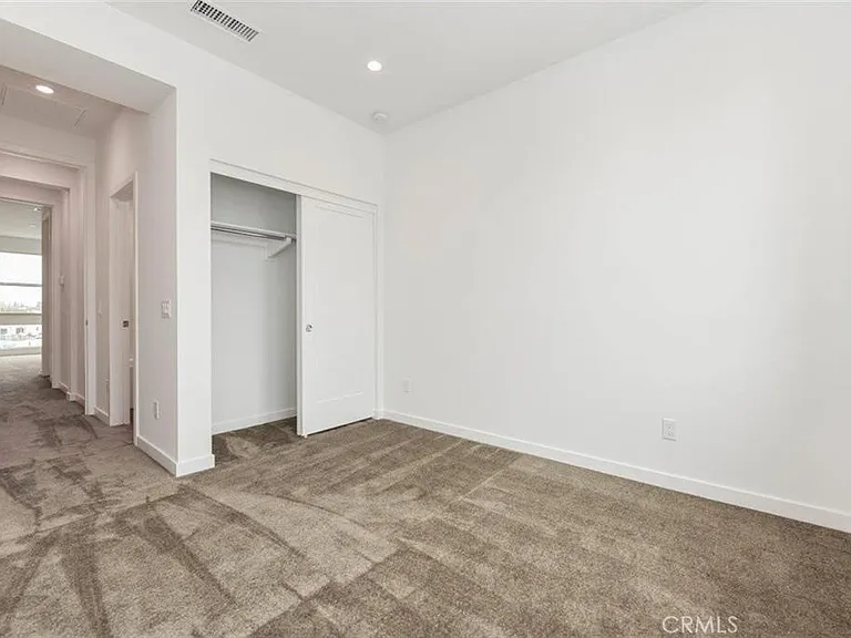 331 Placemark — Photo 12