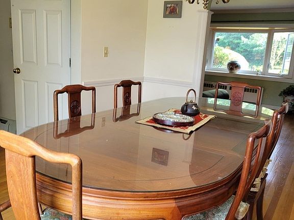 5th image of 85 Faxon Park Rd