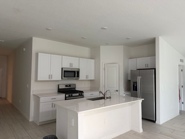 34813 Rainville Loop
